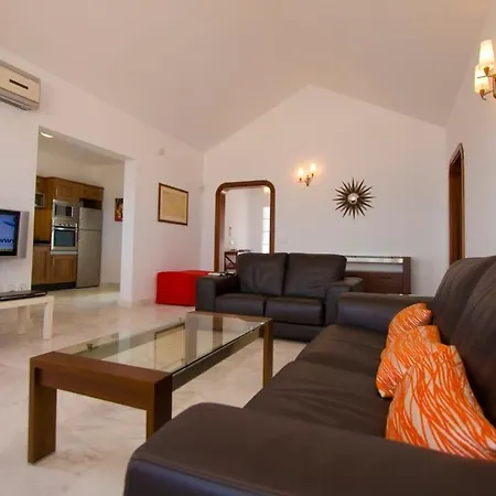 Beatriz With Panoramic Sea Views Villa Puerto del Carmen (Lanzarote)